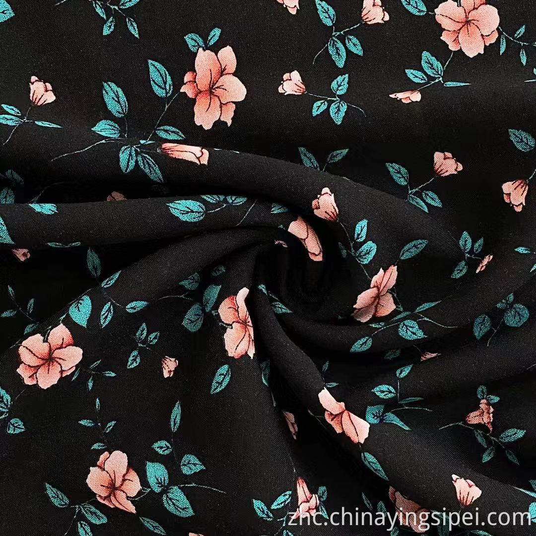 ISP纺织品便宜的价格普通风格WOVEN100人造丝Challis面料用于服装